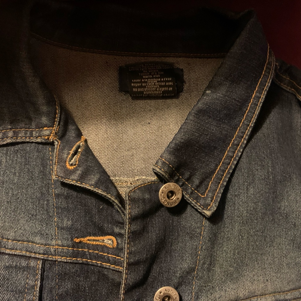Jean jacket, size small. Super cute